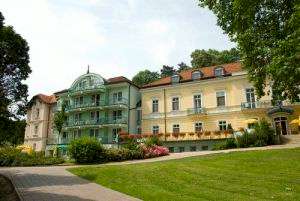 4 Star Hotels in Heviz, Hungary