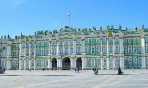 In the Spotlight: St. Petersburg Tours