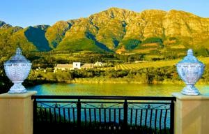 South Africa Hotels, Resorts, Guest Houses, Villas and more