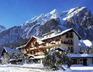 Kandersteg Hotels, Accommodation in Switzerland