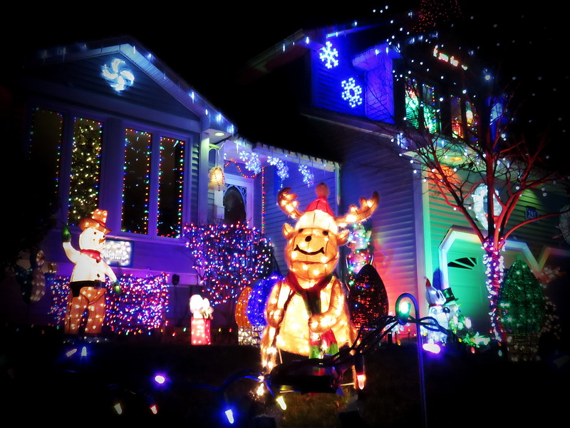 Port Stanley Christmas Lights House, Discover Port Stanley